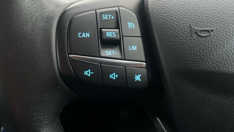 Ford Focus 1.0 EcoBoost 125 Zetec 5dr Petrol Estate